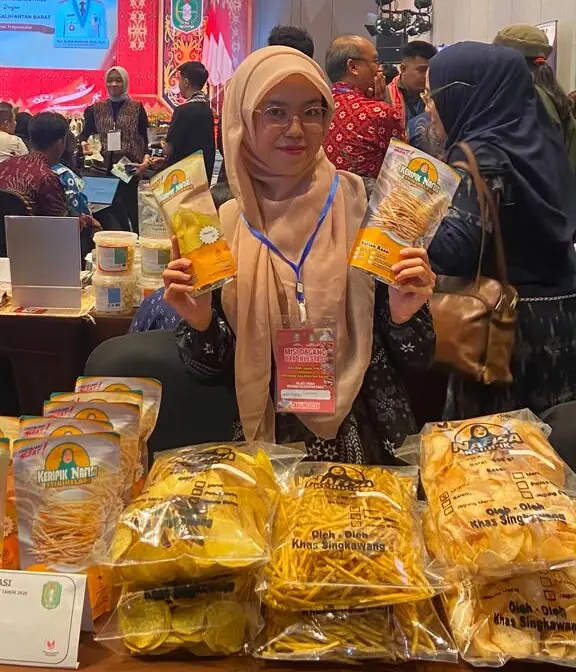 Nurhidayanti, Manajer Keuangan